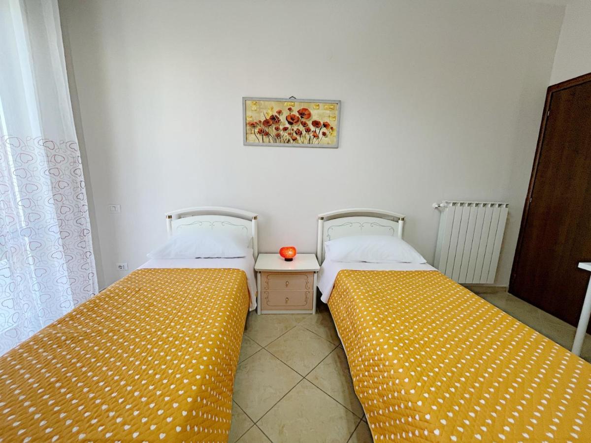 Flavia Apartment Castellammare di Stabia Kültér fotó